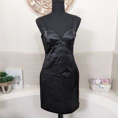 H&M Black Satin Bustier Mini Dress Faux Wrap Texture - Size 8 New With Tags Fully Lined With Zip Up Back And Satin Like Finish. Perfect For Your Next Party Or Night Out. Waist: ~13.5" Hips: ~16.5" Length From Top Of Shoulder Strap: ~31" Bust: ~15.5" 53% Cotton 44% Polyester 3% Elastane 100% Polyester Lining Fitted Satin Mini Dress With Lining, Fitted H&m Mini Dress For Cocktail, H&m Fitted Mini Dress For Cocktail, H&m Fitted Mini Dress, Elegant H&m Formal Mini Dress, Elegant Formal Mini Dress H&m, H&m Formal Mini Dress, H&m Fitted Evening Dresses, Fitted Lined Dress By H&m