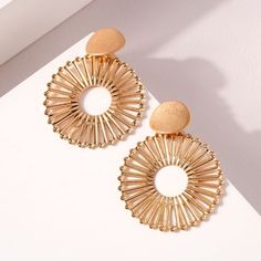 Round Metal Fan Dangling Earrings Royal Closet, Best Earrings, Metal Fan, Dangling Earrings, Round Earrings, Gold Earrings, Dangle Earrings, Fan, Gold