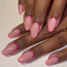 Barbiecore Nails, Fitness Barbie, Barbie Nail, Y2k Acrylic, Unghie Sfumate, Kutek Disney, Barbie Nails, Nails Y2k, Light Pink Nails