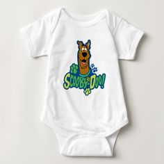 Check out this classic Scooby-Doo smiling pose and name graphic bordered with paw prints. Scooby Doo Ruh Roh, Scooby Doo Birthday Party, Scooby Doo Movie, Cadeau Photo, Cute Cartoon Animals, Smiling Face, Classic Cartoons, Kids Shows, Cartoon Dog