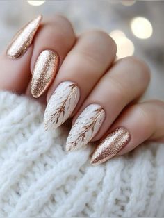 Rich Holiday, Frosted Tips, Winter Nails Acrylic, Cute Christmas Nails, Blue Nail, Nail Swag, Winter Nail Designs, Festival Nails, Xmas Nails