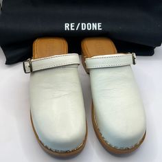 Re/Done Classic Clog Size 36 Nib Made In Italy Color Is Off White Leather (Light Cream) Guest Room Classic White Clogs With Cushioned Footbed, White Closed Toe Clogs With Leather Footbed, Classic White Round Toe Clogs, White Clogs With Removable Insole And Open Heel, Classic White Clogs With Rubber Sole, Classic White Mules With Removable Insole, White Mules With Leather Footbed And Flat Heel, White Casual Clogs With Leather Sole, Classic White Closed Toe Clogs