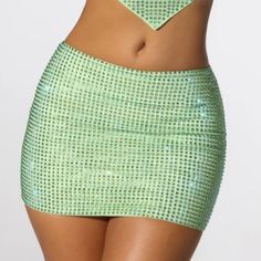 Nwt Smoke Free Fast Shipping Bundle To Save R Green Sequined Summer Bottoms, Summer Sequined Green Bottoms, Summer Green Sequined Bottoms, Green Sequined Party Bottoms, Green Embellished Party Skirt, Fitted Embellished Summer Skirt, Green Sequined Bottoms For Spring, Spring Green Sequined Bottoms, Green Sequin Skirt For Summer