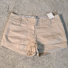 Please See Pictures And Ask Any Clarifying Questions. Smoke Free, Pet Free Household. Casual Forever 21 Shorts With Built-in Layer, Forever 21 Cotton Jean Shorts, Forever 21 High-waisted Cotton Shorts, Forever 21 Beige Summer Bottoms, Forever 21 Summer Shorts, Forever 21 Short Bottoms With Pockets, Forever 21 Shorts With Pockets, Forever 21 Cotton Shorts For Spring, Forever 21 Casual Shorts With Pockets