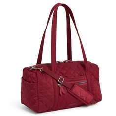 Vera Bradley Iconic Small Travel Duffel Berry Red Our Iconic Styles Are A Modern Twist On Our Classic Silhouettes, Refreshed With Added Functionality. This One Is Crafted In Our Newest Must-Have Material, Water-Repellent Performance Twill. Hit The Gym! The Iconic Small Duffel Is The Perfect Size For A Workout Bag. Now, Get In There And Show Them What You'Re Made Of. Performance Twill Is Made From Quilted, Sleek, Lightweight, Water-Repellent Polyester Exterior Features One Zip And Three Slip Pock Vera Bradley Duffel Bag, Perfect Travel Bag, Flat Irons, Workout Bags, Heritage Fashion, Travel Duffel, Duffel Bags, Duffel Bag Travel, Vera Bradley Bags