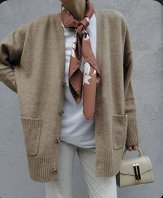 Trendy Outfit Ideas, Brown Cardigan, Mode Casual, Cooler Look, Looks Street Style, Trendy Outfit, Looks Chic, 가을 패션, Looks Style