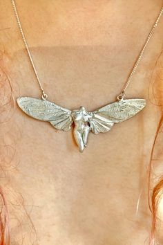 Cast Metal Jewelry, Botticelli Cicada, Cicada Necklace, Angel Wing Pendant, Dope Jewelry, Delicate Chain, Metal Work, 가을 패션