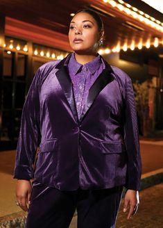 Satin Trimmed Velvet Blazer, Purple Tailored Velvet Blazer For Fall, Velvet Blazer For Night Out In Fall, Fall Velvet Blazer For Night Out, Winter Velvet Blazer For Night Out, Fitted Velvet Blazer For Night Out, Plus Size Suit, Plus Size Velvet, Velvet Flare Pants, Plus Size Trendy