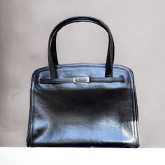 Extremely Rare & Vintage Chloe Hand Bag With The Kiss Lock, Interior Leather Is Coming Apart, One Strap Has Detached As Pictured, Very Good Condition Timeless Evening Shoulder Bag With Hasp Closure, Classic Formal Shoulder Bag With Hasp Closure, Elegant Business Satchel With Hasp Closure, Elegant Square Box Bag With Handles, Classic Box Bag With Handles, Classic Evening Shoulder Bag With Hasp Closure, Formal Double Handle Satchel With Hasp Closure, Classic Business Satchel Evening Bag, Elegant Evening Satchel With Hasp Closure