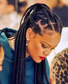 Rihanna Hairstyles, Braided Cornrow Hairstyles, Box Braids Hairstyles For Black Women, Cute Box Braids Hairstyles, Natural Hair Braids, Cornrow Hairstyles, African Braids Hairstyles, Long Braids, Goddess Braids