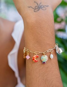 Favorite Things Charmie Bracelet - Pick Your Picto-Charms™ – Haricot Vert Diy Products, Curated Vintage, Chain Gold, 2024 Vision, Brooklyn New York, Custom Bracelets, Accessories Diy, Dear Diary, Paper Clip