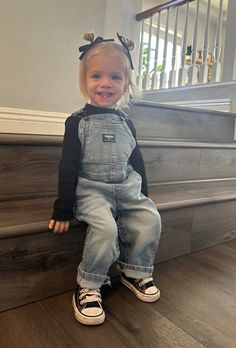 Old Outfits, Toddler Girl Outfit, Toddler Fall, Old Lady