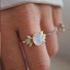 Rainbow Moonstone & Opal Candy Crush Ring | La Kaiser | Wolf & Badger Moonstone Ring Vintage, Silver Opal Ring, Rainbow Opal, Opal Ring Gold, Moonstone Engagement Ring, Vermeil Jewelry, Jewelry Lookbook, Moonstone Jewelry, Rings Cool