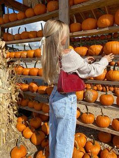 Pumpkin Patch Photoshoot, Pumpkin Patch Pictures, Autumn Fits, Fall Fit, Fall Inspo, Fall Photoshoot, Fall Feels, Fall Pictures, Autumn Cozy