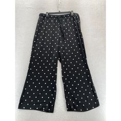 J.Crew Pants Women's Large Pull On Wide Leg Cropped Black Polka Dot Waistband The Item Shown In The Pictures Is The Exact Item You Will Receive. Please See All Pictures For Measurements! Condition Notes: Whether This Item Is New Or Pre-Owned We Encourage You To View All Of The Pictures Provided For Measurements And Or Any Noticeable Flaws. We Suggest You Compare The Measurements To Your Favorite Clothes To Ensure A Great Fit! Polka Dot Wide Leg Bottoms With Pockets, Polka Dot Wide Leg Pants With Elastic Waistband, Chic High Waist Polka Dot Bottoms, Polka Dot Wide-leg Pants With Elastic Waistband, Casual Wide Leg Polka Dot Pants, Casual Wide-leg Polka Dot Pants, Chic Wide Leg Polka Dot Pants, Casual Polka Dot Wide Leg Pants, High Waist Polka Dot Bottoms With Elastic Waistband