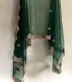 Bottle green net dupatta with golden scallop embroidery. More dupatta here in our collection https://www.etsy.com/shop/neelcreations/?section_id=15880219 This Dupatta is embroidered with beautiful border.  Pair this with a plain anarkali or salwar kameez.  NOTE : There might be slight color variation due to different colour settings. Bottle Green Dress Indian, Green Dupatta, Emerald Green Shalwar Kameez, Embroidery Dupatta, Emerald Green Desi Outfit, Golden Border, Plain Anarkali, Golden Dupatta, Trendy Outfits Indian