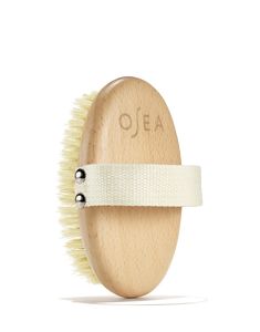 Sweep away dead skin and awaken your senses. Prep skin for optimal hydration with plant-based sisal fibers that exfoliate away roughness. Popular Skincare, Osea Malibu, Dry Brushing Skin, School Dr, Popular Skin Care Products, Anti Aging Body, Dry Body Brushing, Body Brush, Wishlist 2024