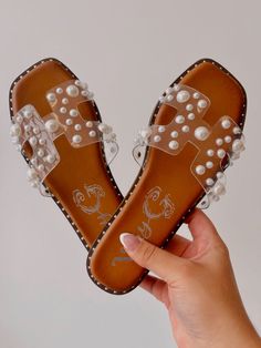 Pretty In Pearls Sandals Pearl Shoes, Pearl Sandals, Dressy Sandals, Beautiful Sandals, Beaded Sandals, Summer Essential, Acrylic Flowers, Summer Look, Summer Essentials