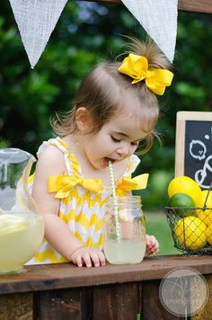 Lemonade Mini Session | Flickr - Photo Sharing! Lemonade Stand | Mini Session | Yellow Chevron | Child Photography | Ashleah Yust Photography Lemonade Stand Photo Shoot, Diy Lemonade Stand, Gerobak Dorong, Fruit Shoot, Toddler Photoshoot, Photography Mini Sessions, Lemonade Party, Photography Themes, Little Miss Sunshine