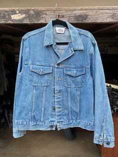 Classic vintage style lovers will love this Helium Vintage bleached faded denim jacket. Unisex Fits size Large/XL. Pairs great with band t-shirts, denim shorts, jeans or boho skirts. Great cowboy denim.  100% satisfaction guarantee! Perfect gift for music lovers, rockers, festival goers, hippies, grunge, flower child in your life.  Feel free to message me with any questions! 90s Light Wash Denim Outerwear, 90s Light Wash Outerwear For Streetwear, 90s Denim Outerwear In Medium Wash, Light Wash Recycled Denim Jacket For Streetwear, Grunge Denim Vest With Pockets, Vintage Denim Jacket For Streetwear In Dark Wash, Vintage Dark Wash Denim Jacket For Streetwear, Vintage Washed Jeans For Winter, Faded Grunge Denim Jacket For Streetwear