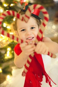 Prince George And Princess Charlotte, Christmas Card Pictures, Holiday Portraits, Xmas Pictures