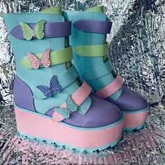 New Yru Karma Butterfly Booties In Pastel Colors. These Are Soo Soo Pretty! Lilac, Mint, And Apple Green Upper With With Mint, Lilac, Pink, And Apple Green Butterflies. Pink Platforms With Mint Trim And Rubber Soles. Pink Back Zip. Velcro Front Straps..True To Size. 2.25” Platform With A 3” Heel... Butterfly Boots, Yru Shoes, Butterflies Pink, Green Butterflies, Pink Platforms, Kawaii Shoes, Lilac Pink, Green Butterfly, 2000s Fashion Outfits