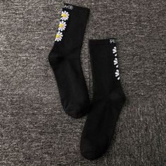 Introducing our Hip Hop Ankle Summer Socks, designed to elevate your style with a touch of floral charm. Crafted with a blend of comfortable cotton and durable polyester, these socks offer a perfect fit and standard thickness for all-day wear. The middle tube height adds a stylish touch, while the casual sock type ensures versatility for various occasions. Upgrade your sock game and enjoy the benefits of style, comfort, and durability with our Hip Hop Ankle Summer Socks for women. Specification: Comfortable Cotton Socks For Spring, Trendy Cotton Socks For Spring, Black Casual Socks For Spring, Casual Black Socks For Spring, Comfortable Black Socks For Spring, Korea Funny, Mens Winter Socks, Gray Hoodies, Heated Socks