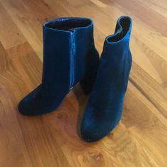 Never Worn, Velvet Boots. Velvet Boots, Shoes Heels Boots, Shoes Women Heels, Heeled Boots, Shoes Heels, Velvet, Women Shoes, Boots, Heels