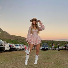 Party Dress With Cowgirl Boots, Country Dress Outfits With Boots, Sundress Cowgirl Boots, Dress With Boots Outfit Vaquera, Sundress And Cowboy Boots Outfit, Vaquera Wedding Outfit, Country Outfit With Boots, Ho Down Outfit Country, Summer Dress And Cowboy Boots