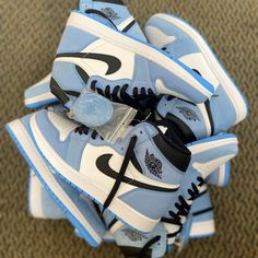 Jordan 1 University Blue Early Release Date March 6th Sizes 9 10 10.5 11 Instagram: Melo__vibe For Quicker Response Light Blue Jordans, Blue Air Jordans, Jordan 11 Blue, Blue And White Jordans, Nike Custom, Blue Jordans, Preppy Shoes, Custom Nike Shoes, Custom Nike