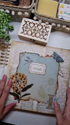 Vintage creative journaling spread Antique Journal Ideas, Boho Scrapbooking Ideas, Junk Journal Art, Junk Journal Layout Ideas, Collage Book Ideas, Scrab Book Aesthetic, Modern Junk Journal, Vintage Journal Ideas, Junk Journal Layout