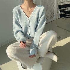 Korean Fashion Blue, Lady Clothes, Cardigan Y2k, The Cardigans, Loose Coat, Loose Coats, Cardigan Sweater Coat, Y2k Aesthetic Outfits, Winter Cardigan