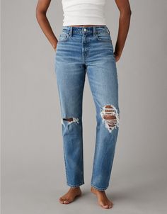 AE Stretch Super High-Waisted Ripped Ankle Straight Jean Womens Trendy Jeans, Popular Jeans For Women 2024, H&m Jeans Outfit, Jeans For 50 Year Old Women, Woman’s Jeans, Best Women’s Jeans, Nice Jeans Outfit, Jean Styles 2024, Womens Jeans 2024