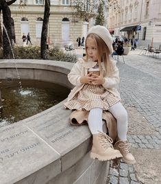 Toddler Outfit Inspo Girl, Zara Kids Outfits Girl, Toddler Winter Outfits, Girls Winter Outfits, Kids Winter Outfits, Ny Outfits, Kids Winter Fashion, Fall Baby Clothes, Outfit Zara