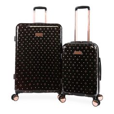 Enhance your travel game with the fabulous Arwen luggage set by Juicy Couture! Enhance your travel game with the fabulous Arwen luggage set by Juicy Couture! LUGGAGE FEATURES Dual-spinner wheels Retractable push-button handle Durable, hardside exterior 3 interior pocketsWHAT'S INCLUDED 20" carry-on and 29" check-inLUGGAGE DETAILS Exterior: polycarbonate Lining: polyester Zipper closure Imported Model no. JC-PC-19600-2-BKRG Manufacturer's 2-year limited warranty For warranty information please cl Summer Starter, Stylish Luggage, Hardside Spinner Luggage, Designer Luggage, Spinner Luggage Sets, Spinner Luggage, Fragrance Set, Ring Bag, Pets For Sale