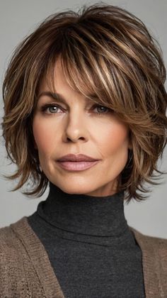 Rock Your Look with layered hairstyle Short Hairstyles for Women Over 50 👱 Transition Hairstyles Short To Long, Lisa Rena Hairstyles, Short Hair 2025 Trends Women, Chin Length Hair With Layers, Transition Hairstyles, Choppy Bob Hairstyles For Fine Hair, Short Textured Hair, Short Layered Bob Hairstyles