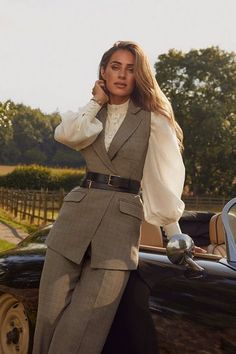 Chique Outfit, Chique Outfits, Woman Suit Fashion, Mode Inspo, Look Vintage, 가을 패션