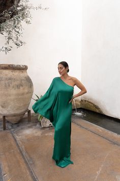 LUNA ONE-SHOULDER KAFTAN - EMERALD – Kadimah One Shoulder Kaftan Dress, Satin Outfit, Spring Attire, Fashion Inspiration Board, Silk Kaftan, Fashion Attire, Mom Dress, Kaftan Dress, Flowy Dress