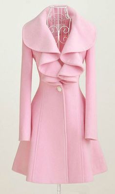 Pink Peacoat, Elegant Gothic, Dior Vintage, Long Wool Coat, فستان سهرة, Pink Coat, Woolen Coat