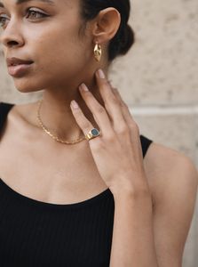 Black Fine Jewelry Rings For Everyday, Everyday Black Ring Jewelry, Everyday Gold Onyx Jewelry, Black Everyday Ring Jewelry, Elegant Onyx Rings For Everyday Wear, Black Everyday Ring, Everyday Black Fine Jewelry Ring, Everyday Onyx Gemstone Jewelry, Everyday Fine Black Ring