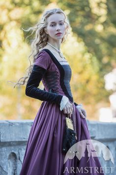 Medieval Costume, Fantasy Gowns, Medieval Clothing, Medieval Dress, Historical Dresses, Fantasy Clothing, Fantasy Fashion, Historical Clothing, Costume Dress