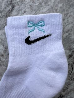 Coquette style embroidered socks Cute White Socks With Bow, Socks Coquette, Cute Socks Aesthetic, Sporty Coquette, Nike Socks Women, Girly Christmas Gifts