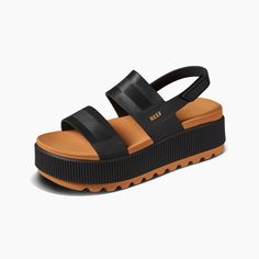 Water Vista Higher Black Cognac Women's Sandals | REEF® Vacation Looks, Woman Style, Shoe Game, Back Strap, Flat Shoes, Women's Sandals, Platform Sandals, Cognac, Fig