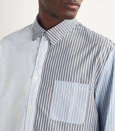 Find A.P.C. Cotton Contrast Stripes Shirt on Editorialist. Taking inspiration from the preppy office-style aesthetic of the '90s, A. P. C. offers its own modern take on the era's defining prints. Crisp organic cotton structures this shirt firmly while still allowing it to be lightweight, letting the contrasting stripes panels bring the style to life. Modern Preppy Style, Preppy Shirt, Blue Striped Shirt, Polka Dot Shirt, Tuxedo Shirts, Twill Shirt, Short Coat Jackets, Swimwear Shorts, Field Jacket