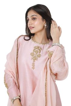 Pink kurta featuring bead floral embroidery in the front and sleeves. Paired with a pant and an embroidered dupatta. - Aza Fashions Elegant Straight Kurta Set With Floral Embroidery, Wedding Chanderi Pant Set With Zari Work, Wedding Pant Set With Zari Work In Chanderi, Wedding Pant Set With Chanderi Zari Work, Elegant Floral Embroidered Sets With Straight Kurta, Elegant Floral Embroidery Sets With Straight Kurta, Elegant Sets With Floral Embroidery And Straight Kurta, Traditional Chanderi Pant Set For Wedding, Elegant Pant Set With Dabka Work For Diwali