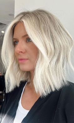 Platinum Blonde Medium Length Hair, Short Blonde Hair Money Piece, 2024 Haircolors, Bright Ashy Blonde Hair, Short Lived In Blonde Hair, Medium Length Platinum Blonde Hair, Icy Blonde Short Hair, Short Blonde Hair With Layers