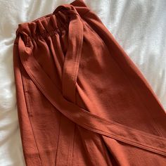 Nwot Aritzia Pants. Cinch And Tie At Waist Wilfred Pants, Aritzia Pants, Orange Tie, Aritzia Wilfred, Jumpsuit Trousers, Orange Brown, Pants Color, Brown Orange, Burnt Orange