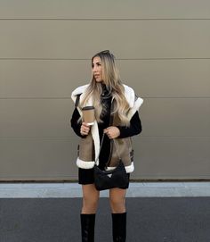 Gilet Outfit Women, Fashion Brenda, Nyc Outfits, Winter Outfits Warm, Zara Outfit, London Outfit, Effortlessly Chic Outfits, Paris Outfits