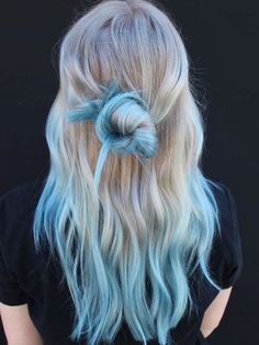 Cool Blue Hair, Smokey Blue Hair, Faded Blue Hair, Blue Hair Ideas, Midnight Blue Hair, Peekaboo Hair Colors