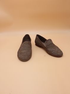 Welcome to our handmade art raffia shoes gallery for women and men made with love and patience to give the best experience you will wear . Note  : Each shoes takes 1.5 days to make no machine use. *Handmade in Morocco *Upper: 100% Raffia *Sole is made of leather SIZES :  Sizes start from EURO 40 (Male US 7-7.5) to EURO 46 (Male US 12). In order to be precise on the size please do the following: On a piece of white paper, make a sketch of your foot. Measure from the heel to the big toe diagonally Flat Heel Loafers For Summer Galas, Summer Closed Toe Loafers For Galas, Galas Slip-on Loafers With Woven Sole, Summer Loafers With Textured Almond Toe Sole, Summer Gala Slip-on Flats, Slip-on Loafers With Woven Sole And Round Toe, Comfortable Loafers With Woven Sole And Round Toe, Casual Closed Toe Loafers For Galas, Casual Closed Toe Loafers